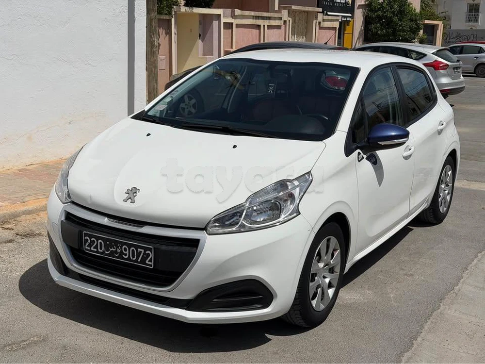 Carte voiture Peugeot 208