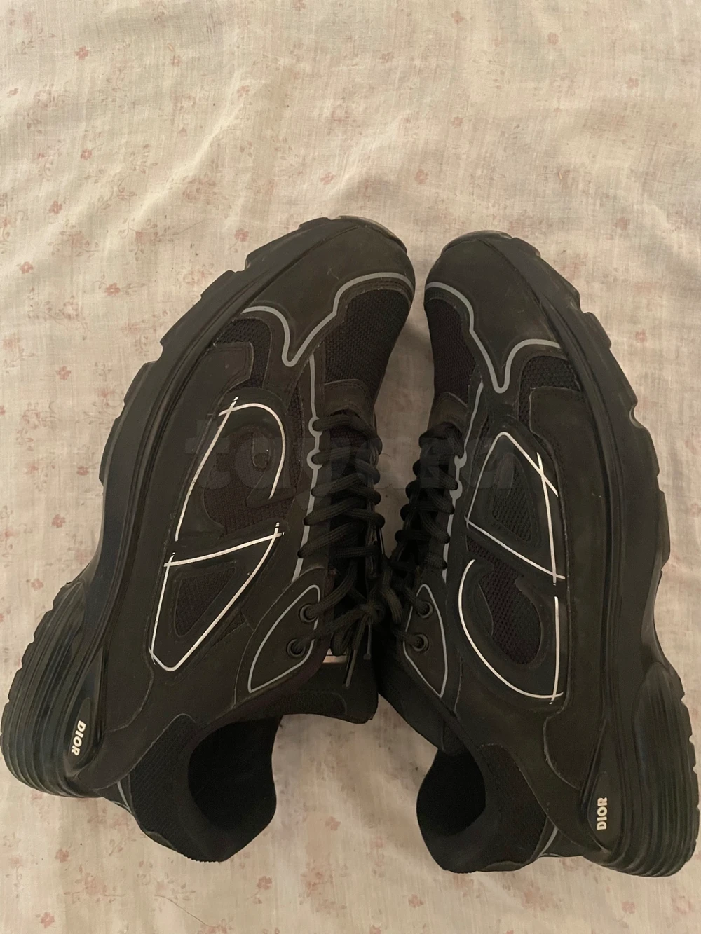 Dior b30