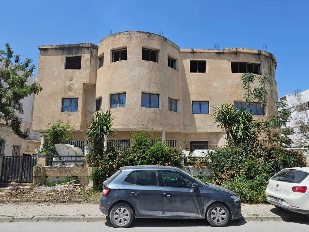 À vendre – Bâtiment industriel à Charguia 2