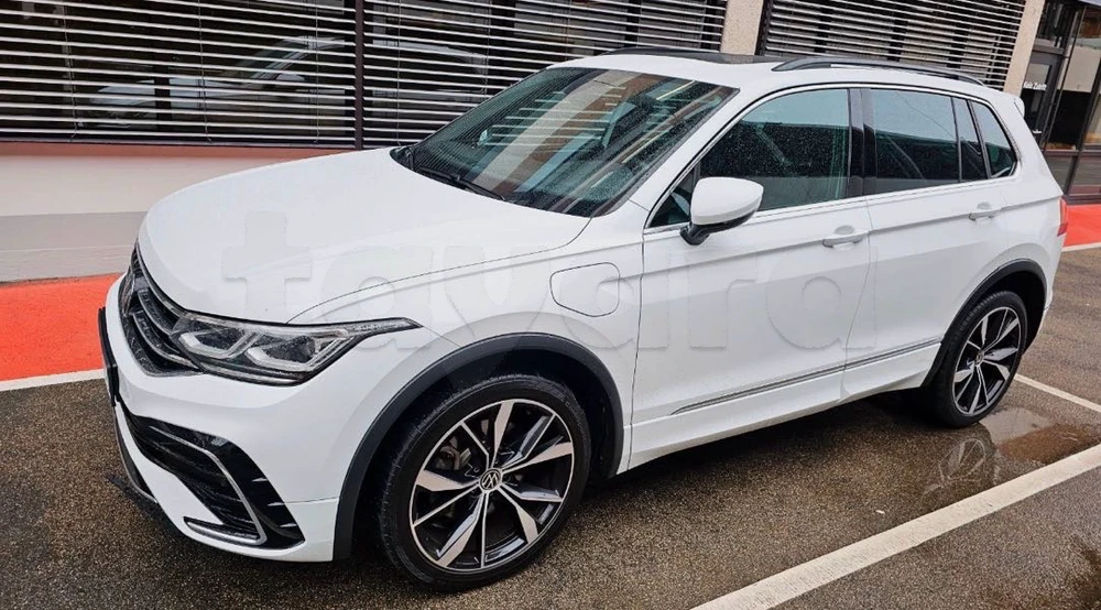 Carte voiture Volkswagen Tiguan