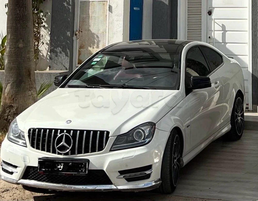 Carte voiture Mercedes-Benz Classe C Coupe