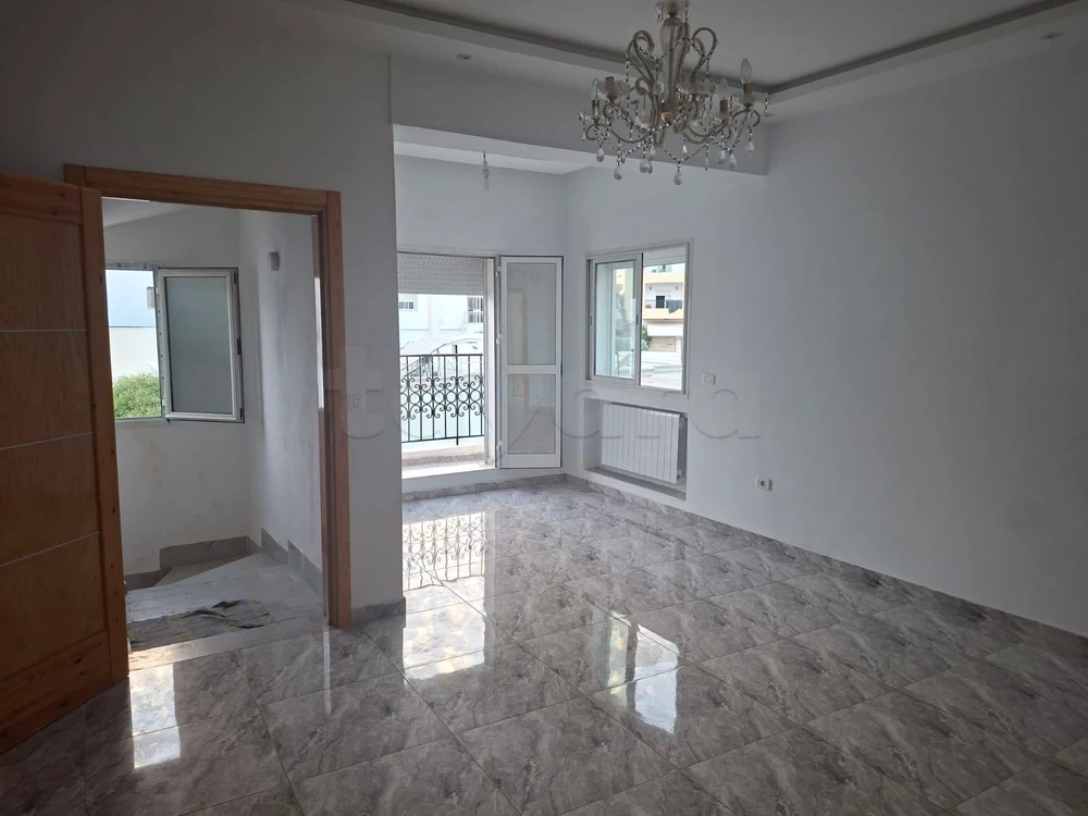 Étage de villa S+3 à jardin d'el menzah 2