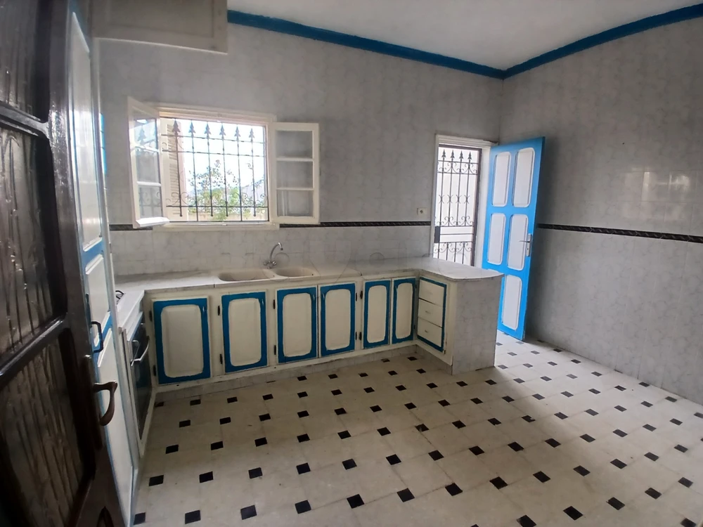 A louer Appartement S+3 Borj Ghamez