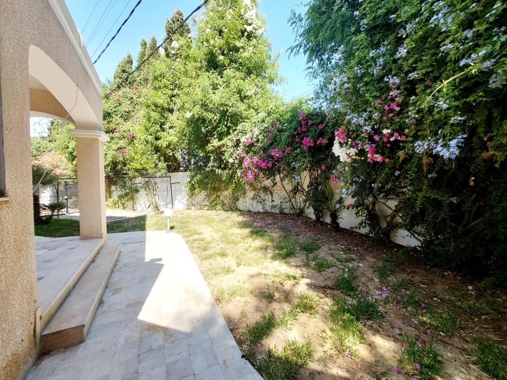 AL Belle villa S3 la soukra chotrana2 2500dt