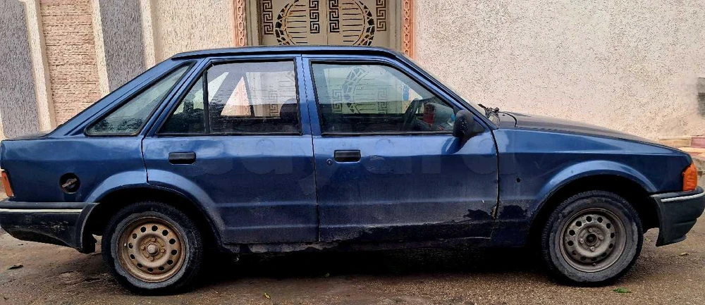 Carte voiture Ford Escort