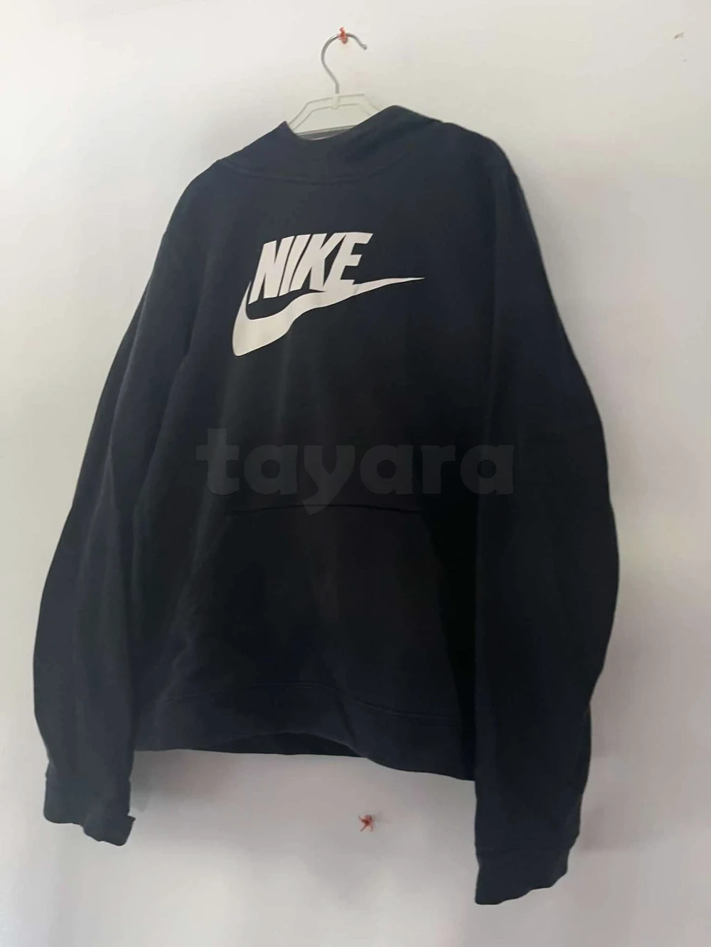 Pull Nike noir avec capuche