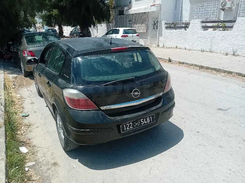 Carte voiture Opel Astra