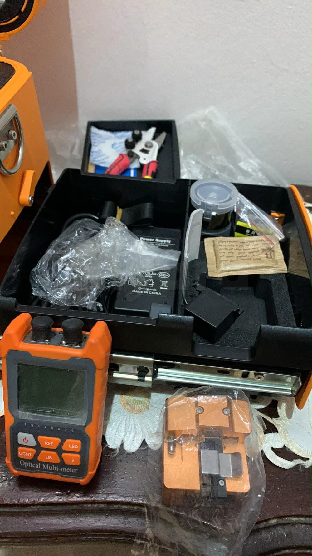 À VENDRE – KIT PROFESSIONNEL FIBRE OPTIQUE 3 EN 1