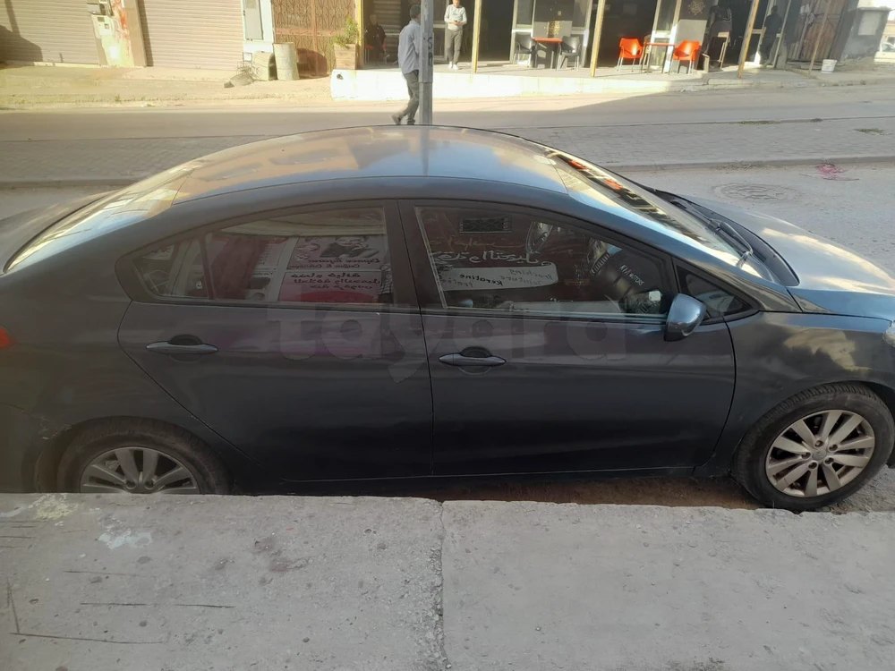 Carte voiture Kia Cerato