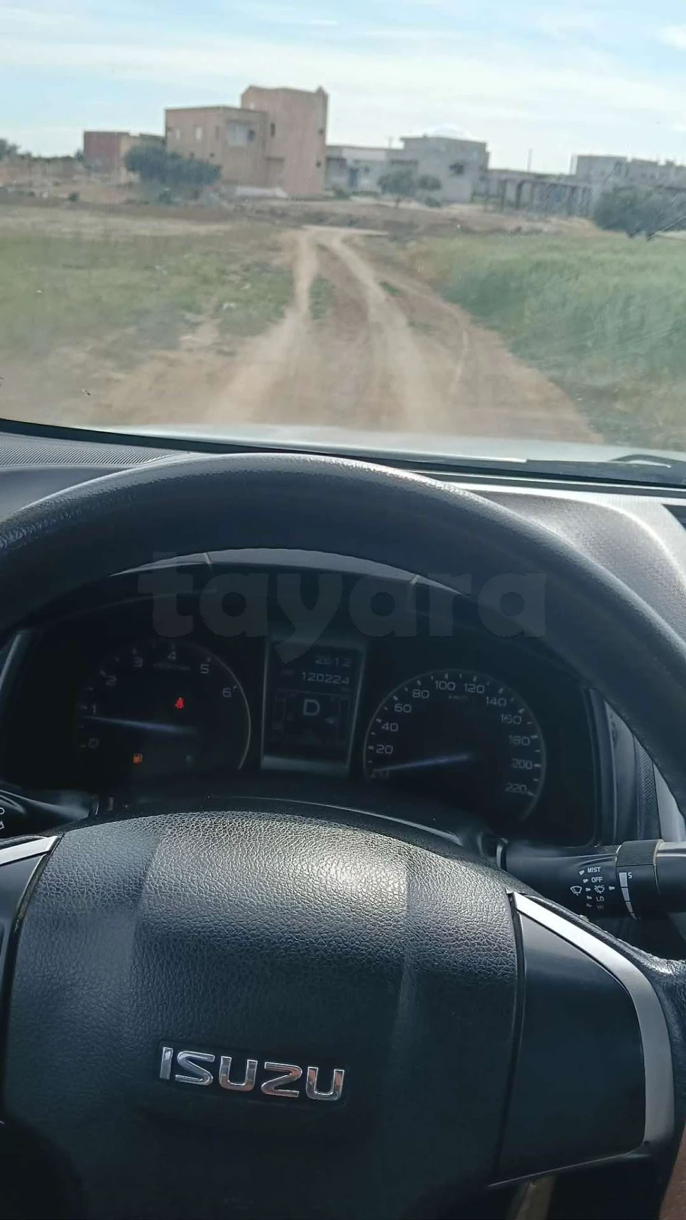 Carte voiture Isuzu D-Max