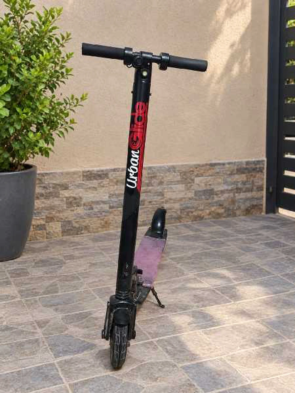 Trottinette électrique UrbanGlide importé