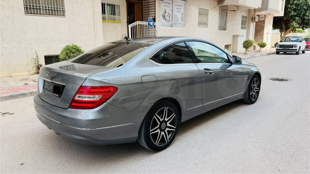 Carte voiture Mercedes-Benz Classe C