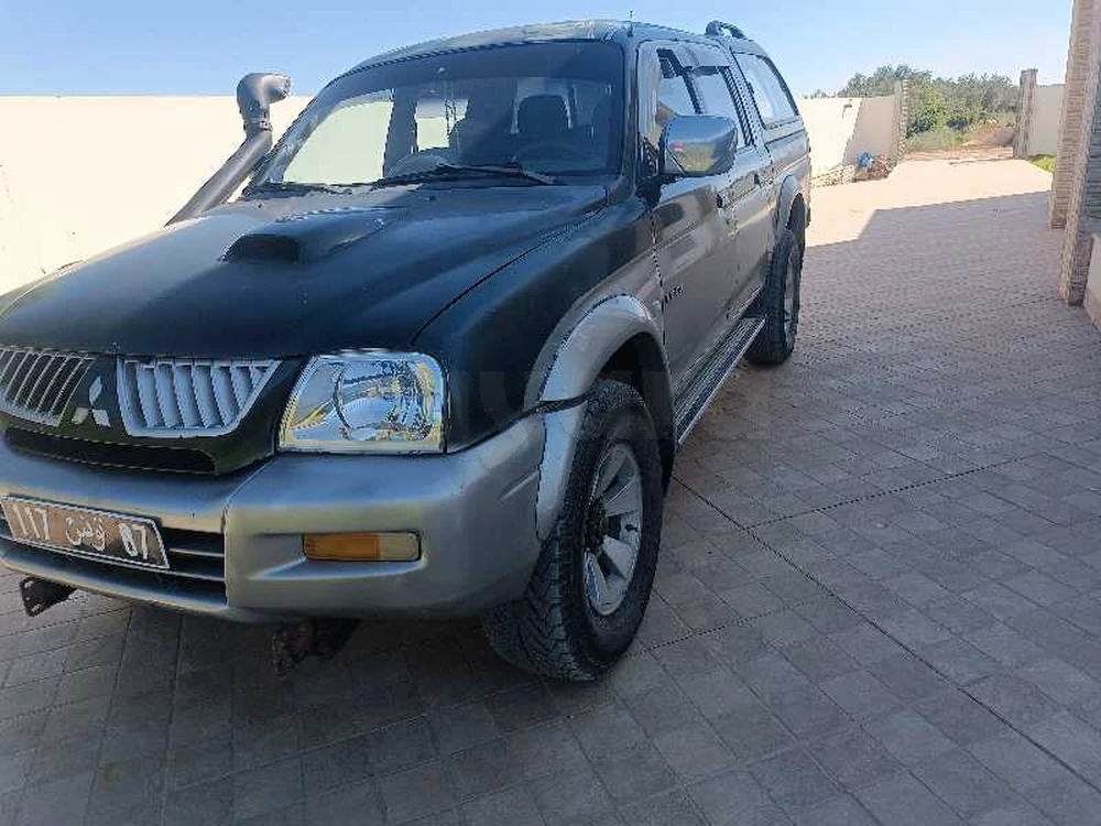 Mitsubishi L200