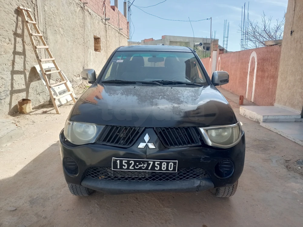 Carte voiture Mitsubishi Pick Up