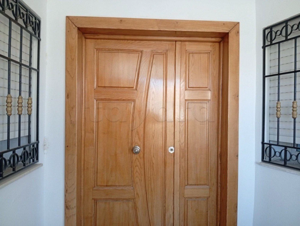 Location d'un étage villa à cité la Gazellele essahafa Ariana