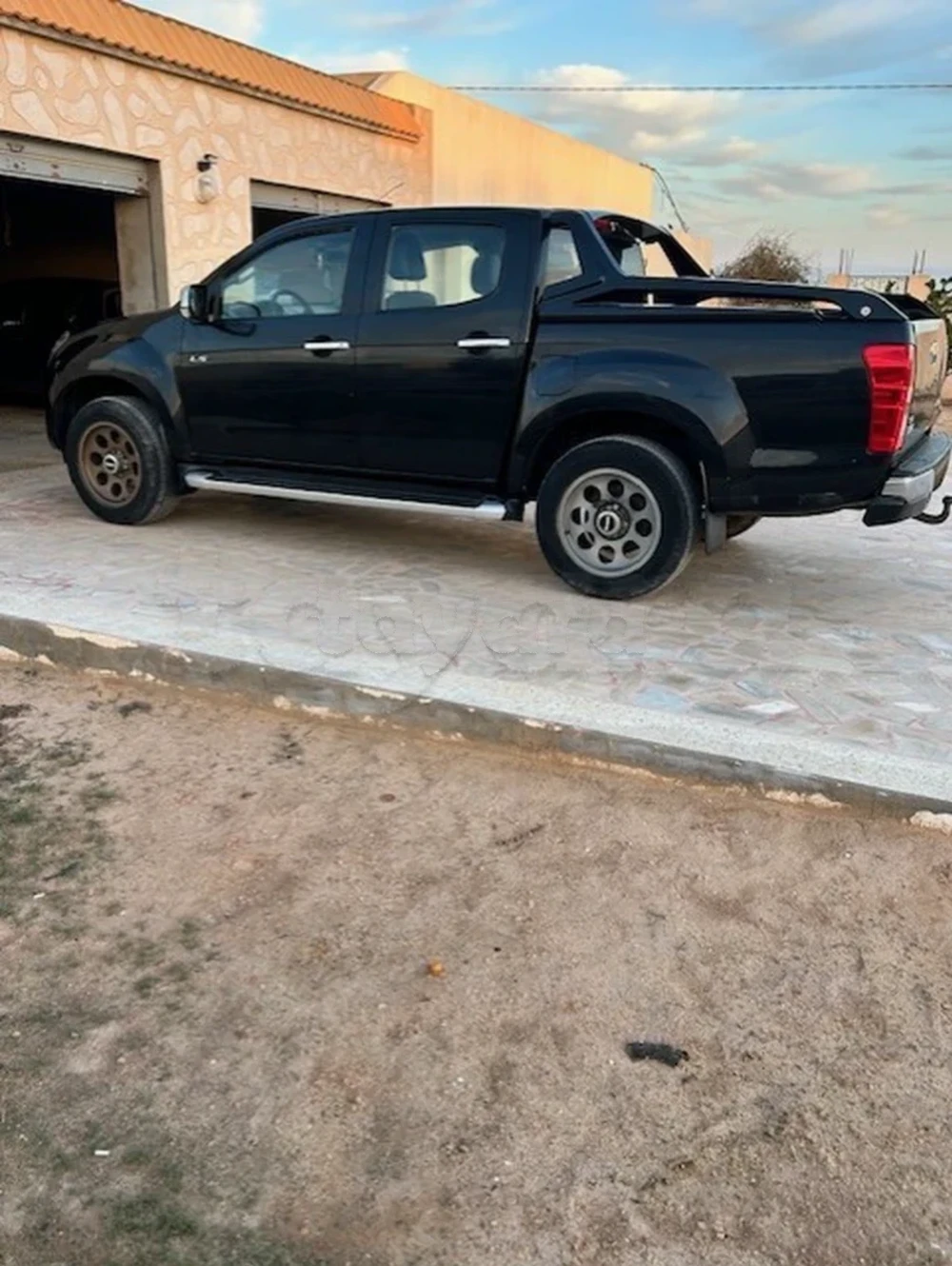 Carte voiture Isuzu D-Max