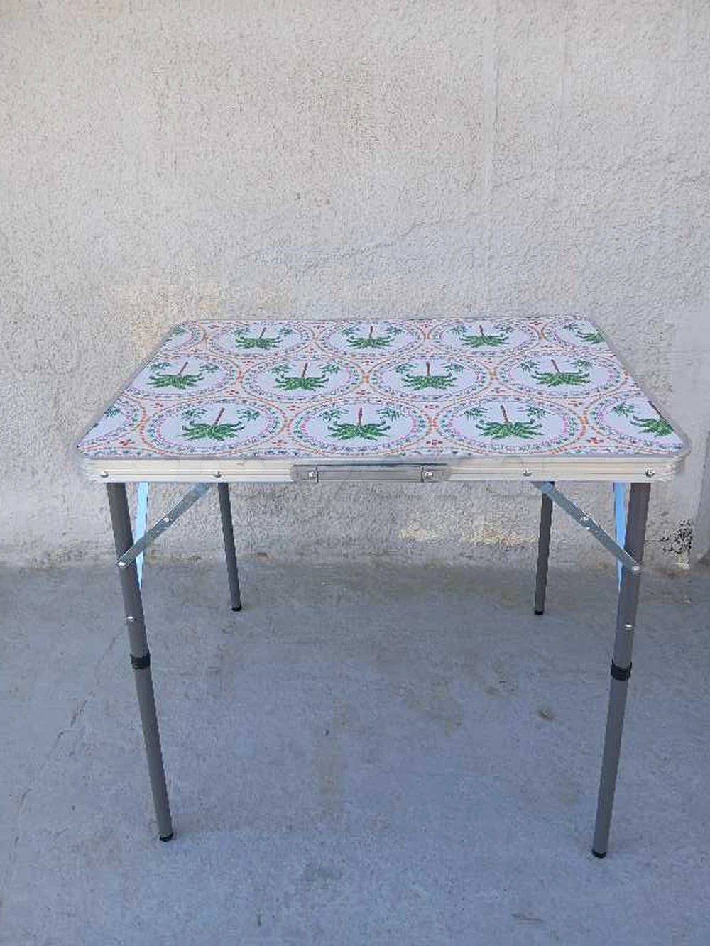 table pliable importé