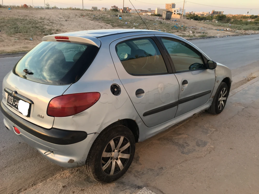 Peugeot 206