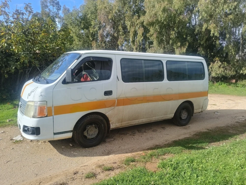 Nissan Urvan