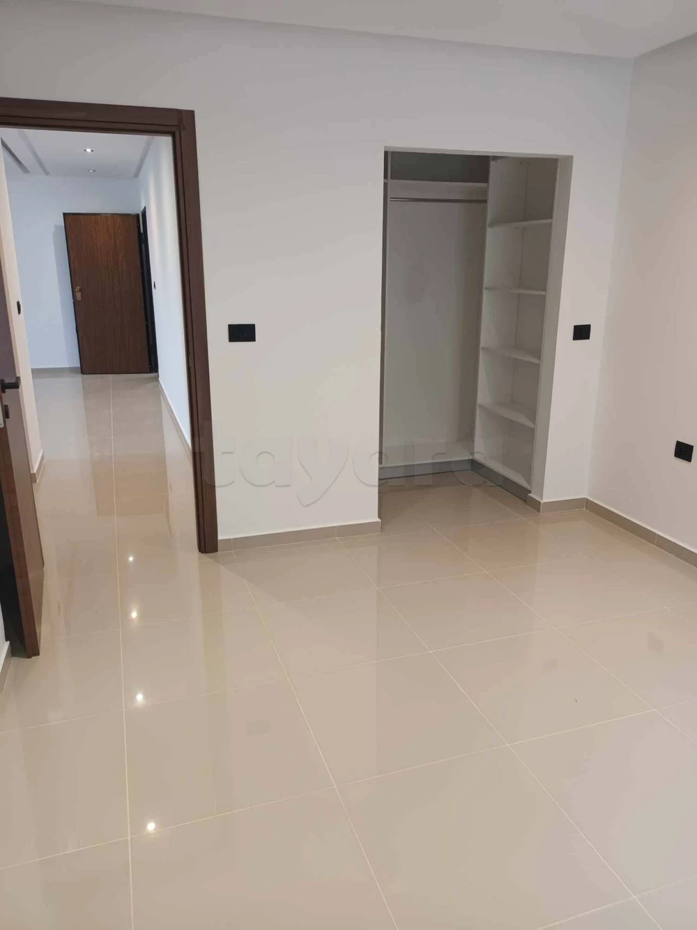 Un appartement haut standing s+3 à louer pour longue durée à boukhriss Bizerte