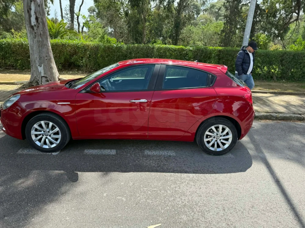 Carte voiture Alfa Romeo Giulietta