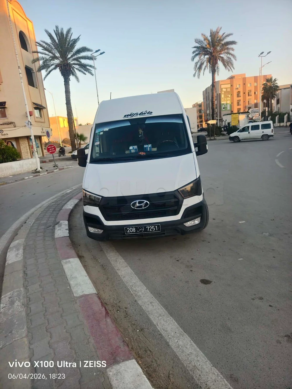 Hyundai H-1