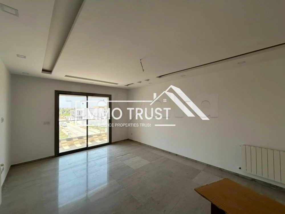 Appartement S+2 avec terrasse a la Soukra .