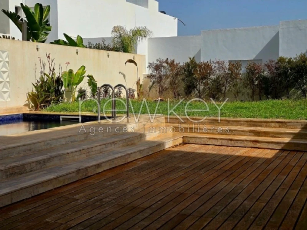 Appartement S+2 avec piscine à Gammarth