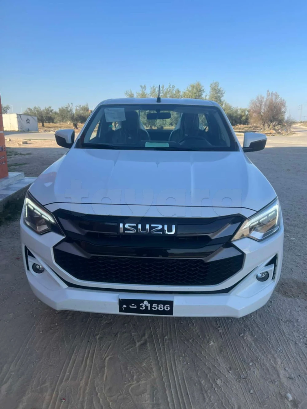 Carte voiture Isuzu D-Max