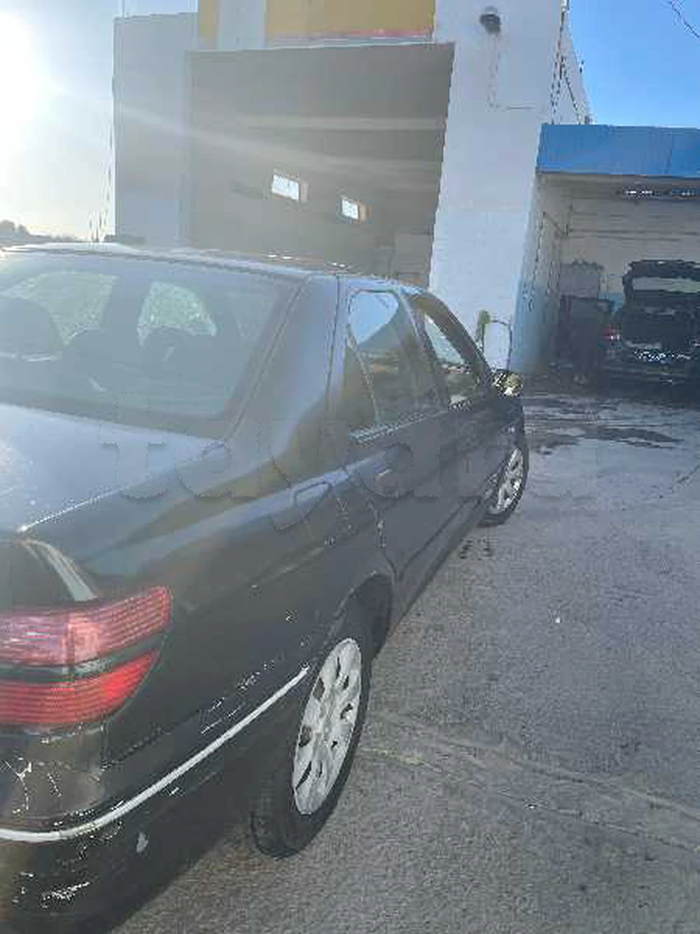 Peugeot 406