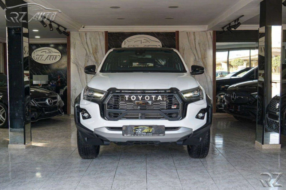 Carte voiture Toyota Hilux