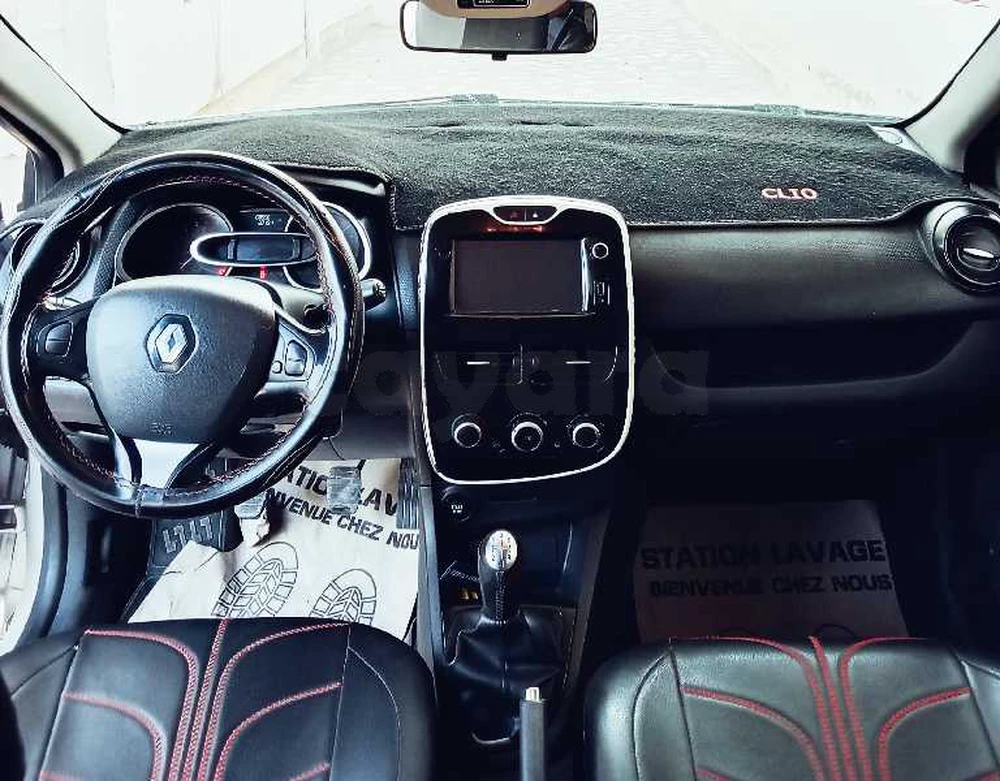 Carte voiture Renault Clio