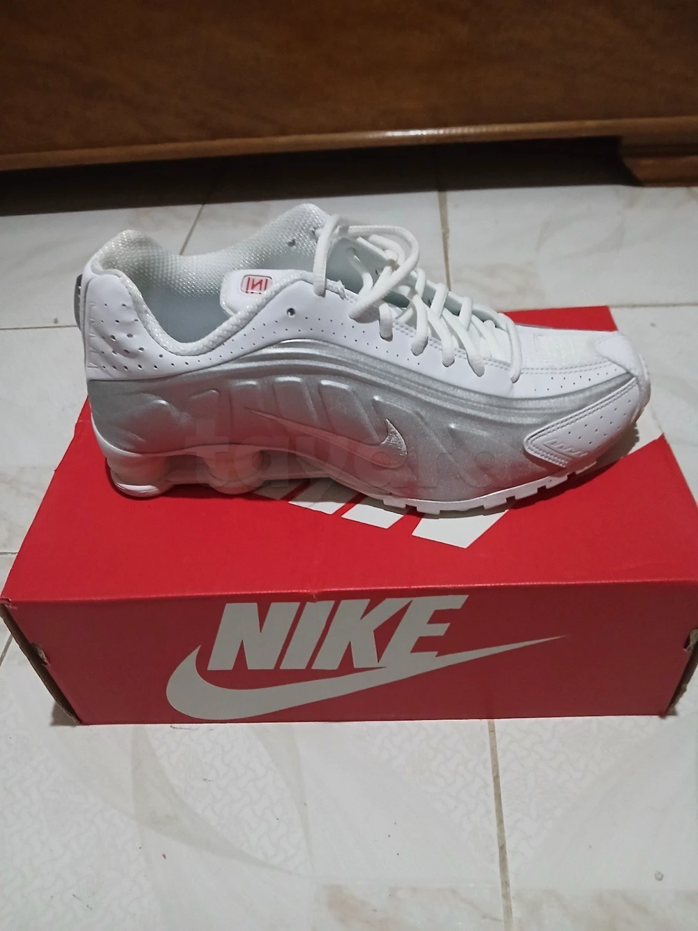 NIKE AIR SHOX T.43 DE FRANCE