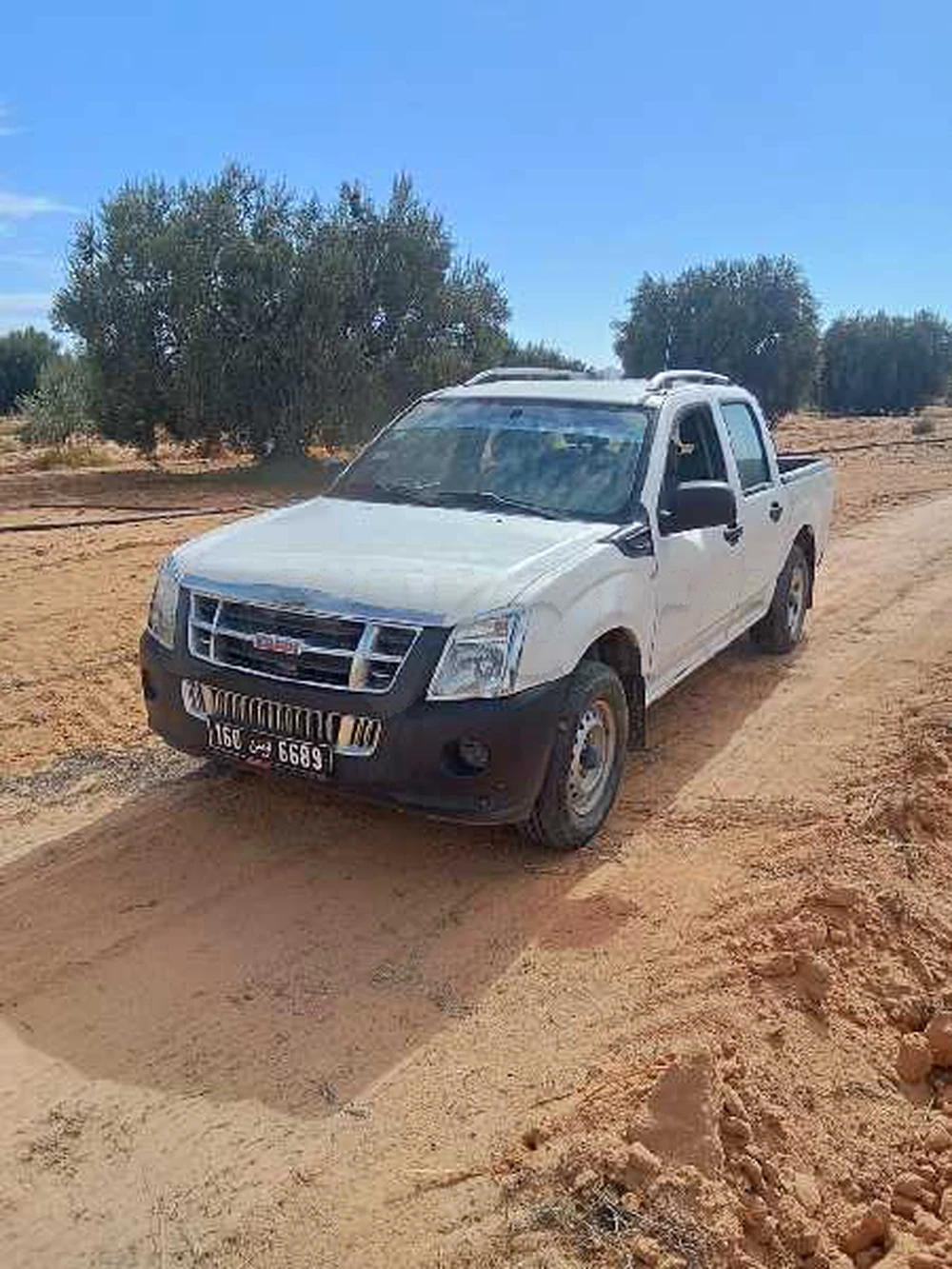 Carte voiture Isuzu D-Max