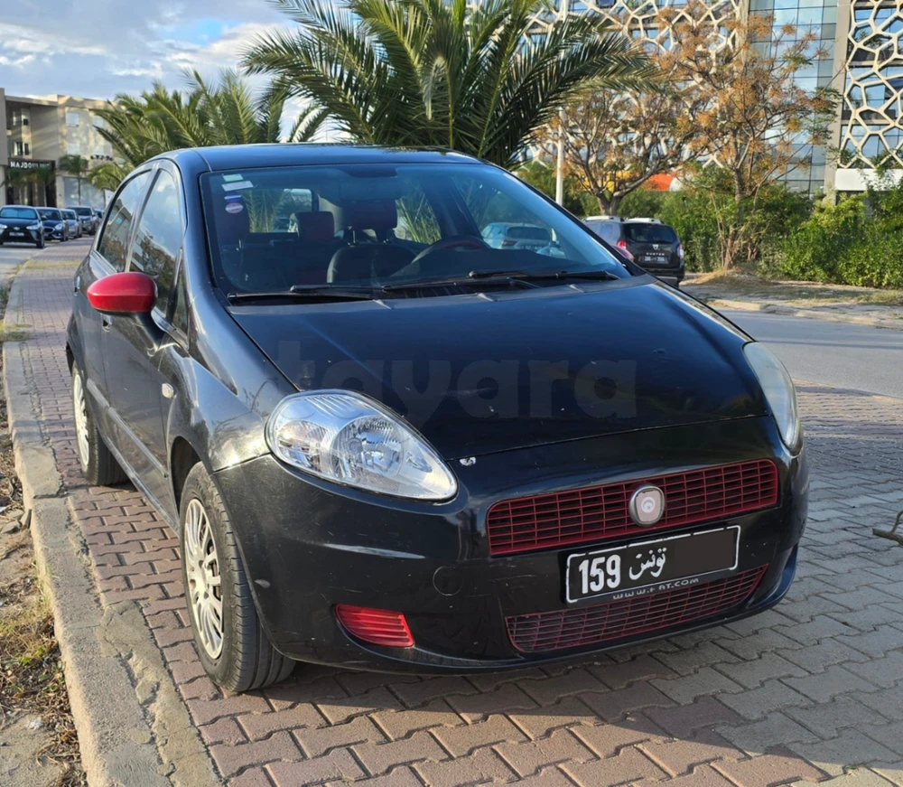 Carte voiture Fiat Grande Punto