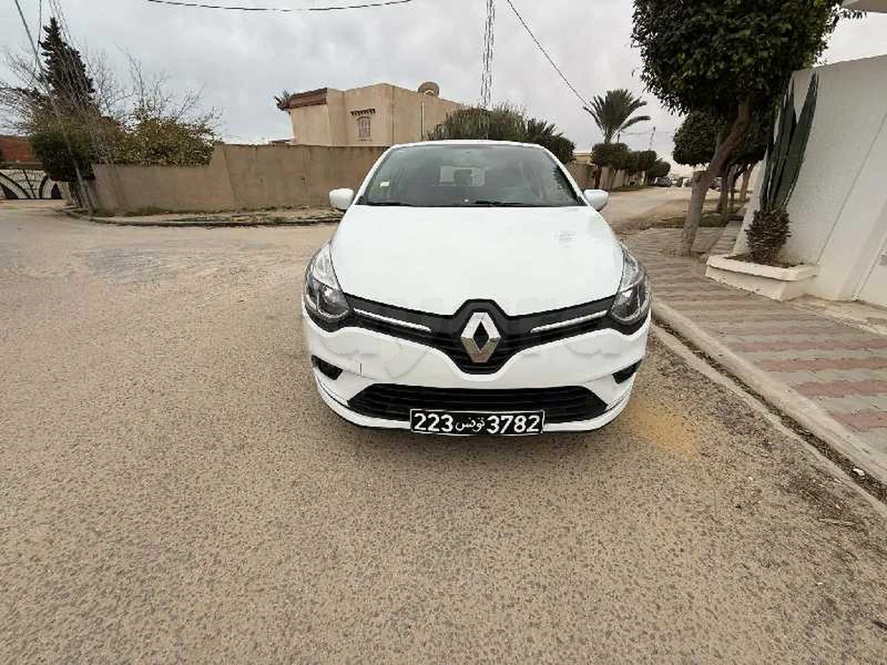 Carte voiture Renault Clio