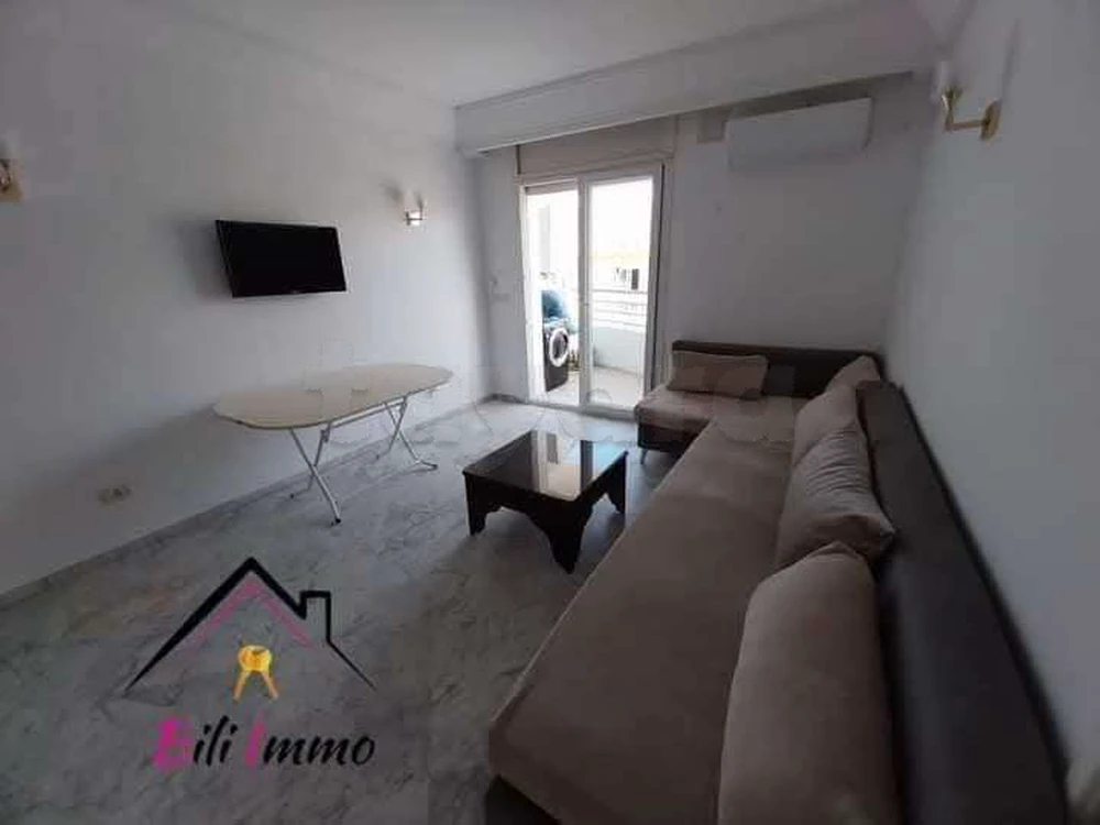 Un appartement s+1 au zone touristique
