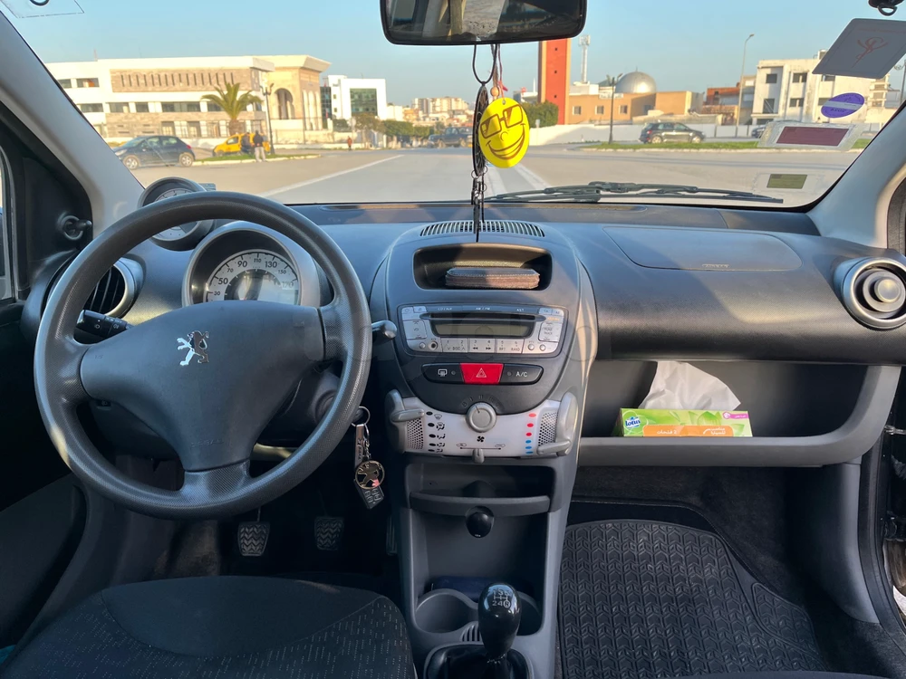 Carte voiture Peugeot 107