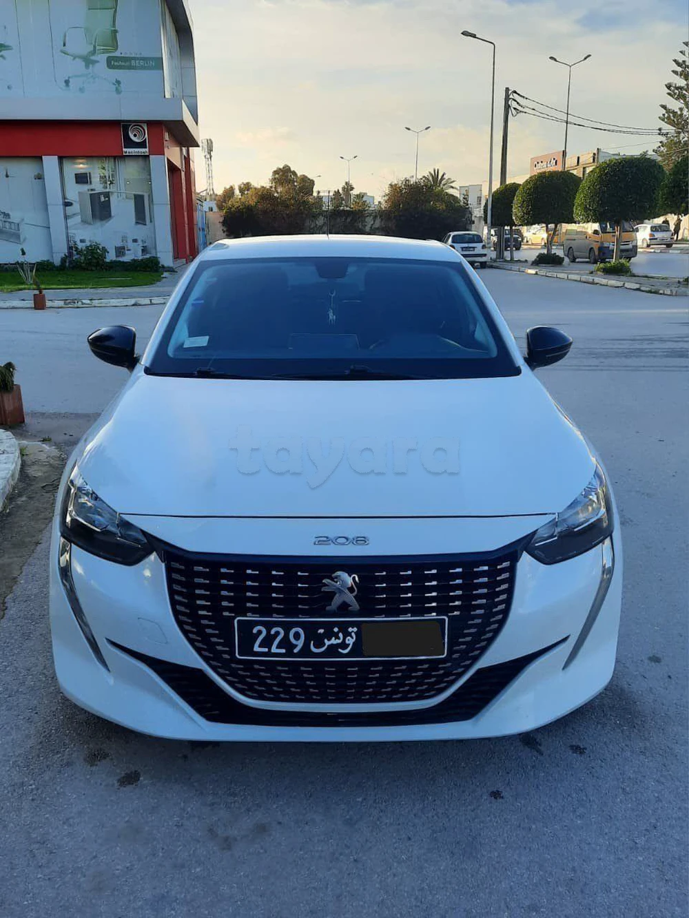 Carte voiture Peugeot 208