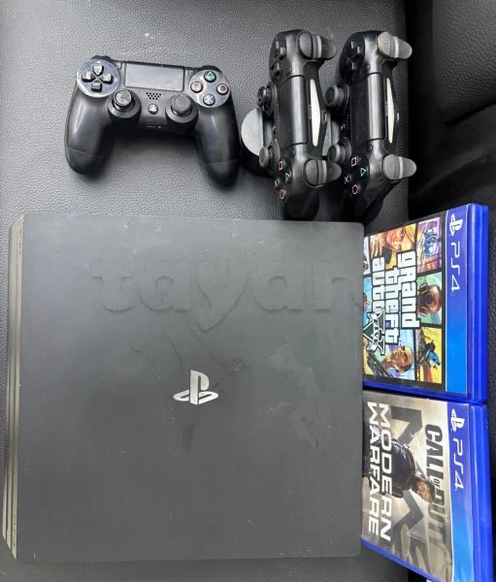 PS4 Pro 1TB