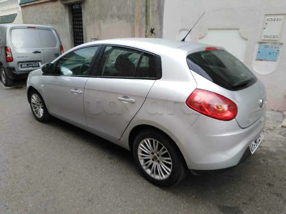 Carte voiture Fiat Bravo