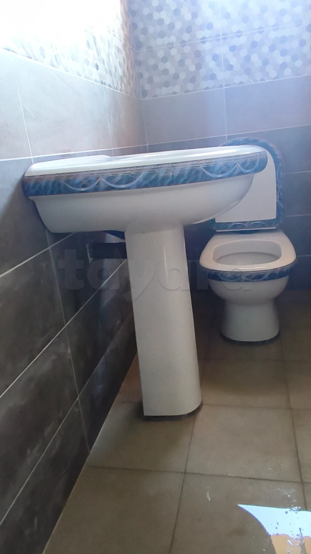 Cuvette ##Lavabo de marque "Ideal" bonne occasion