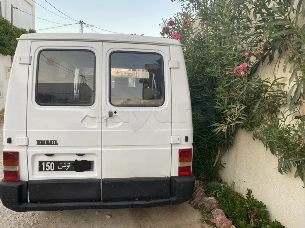 Carte voiture Renault Trafic