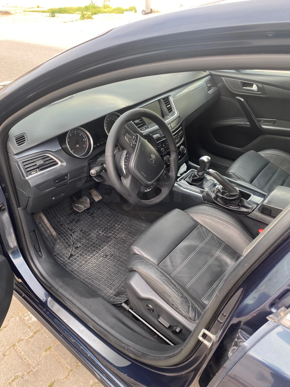 Carte voiture Peugeot 508