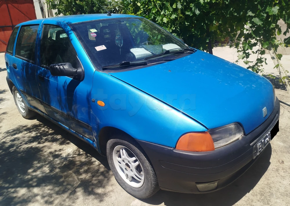 Carte voiture Fiat Punto