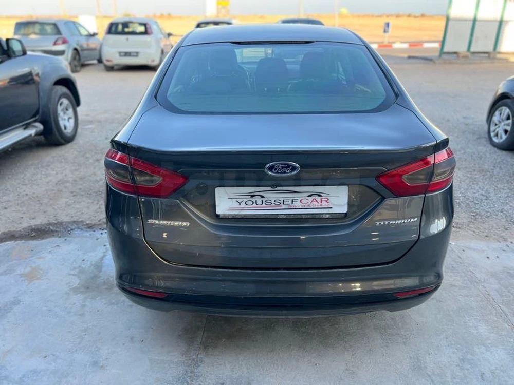 Ford Fusion