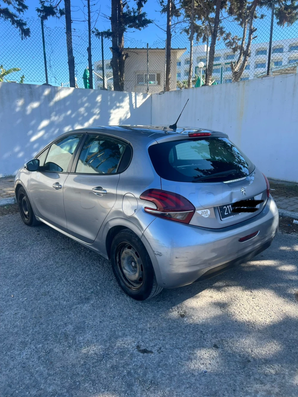 Carte voiture Peugeot 208