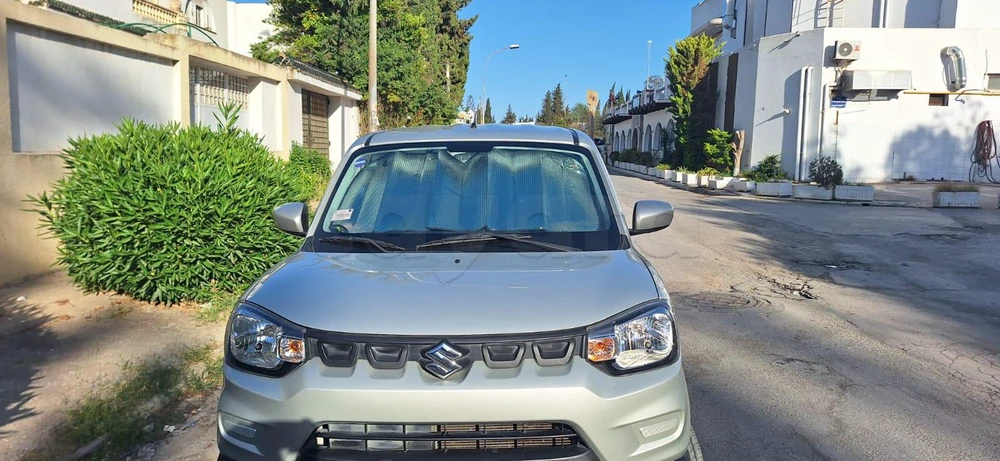 Carte voiture Suzuki Celerio