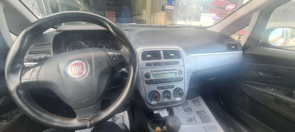 Carte voiture Fiat Punto