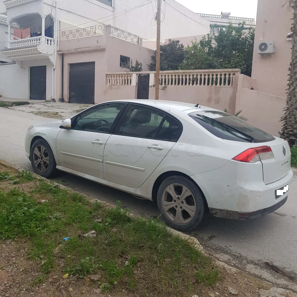 Renault Laguna